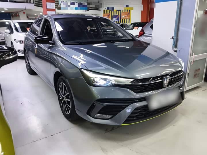 Фото 4 - Roewe i5