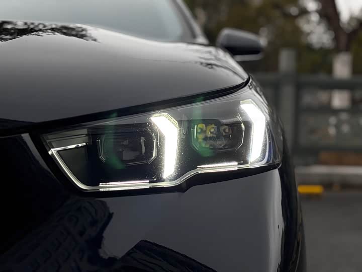 Фото 6 - BMW 5 Series