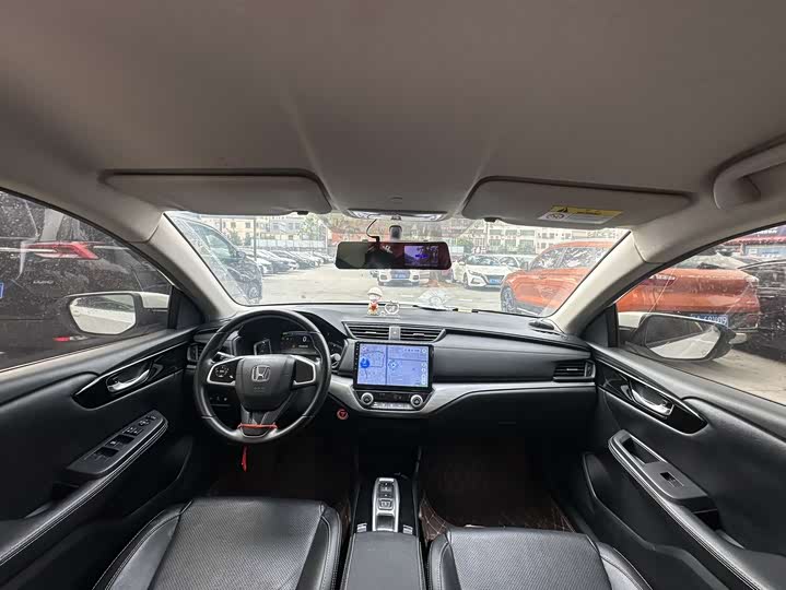 Фото 4 - Honda Envix