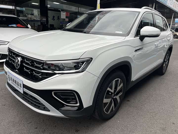 Фото 1 - Volkswagen Tayron