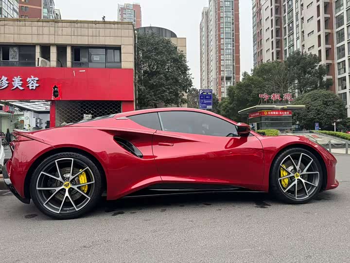 Фото 7 - Lotus Emira