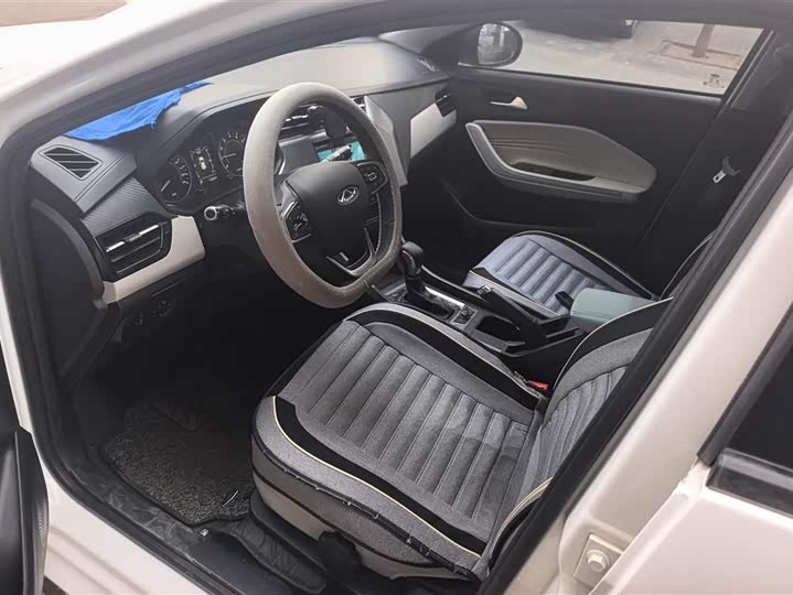 Фото 9 - Chery Tiggo 3x