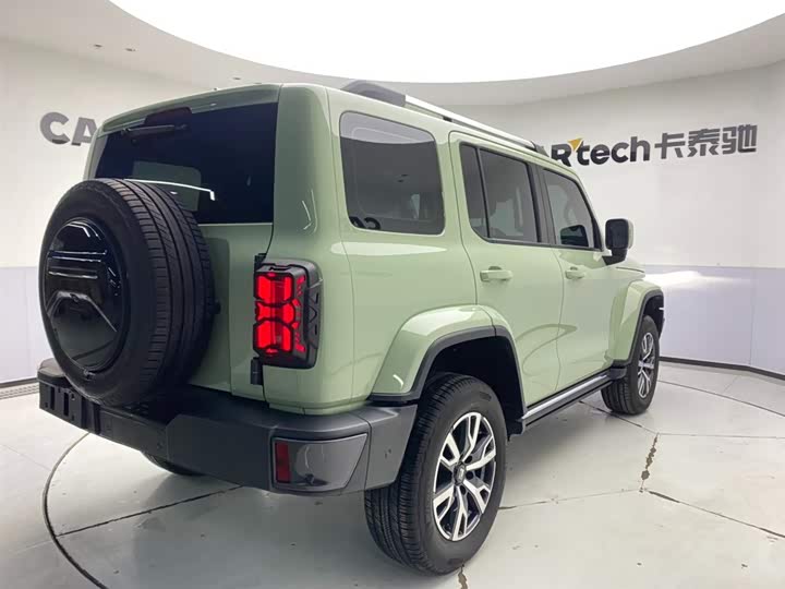 Фото 5 - Tank 300