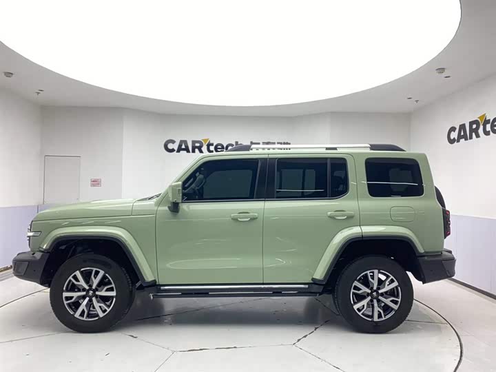 Фото 8 - Tank 300