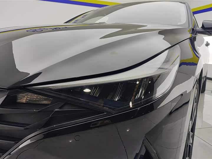 Фото 5 - Hyundai Elantra N line