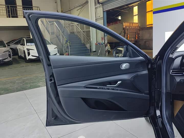 Фото 7 - Hyundai Elantra N line