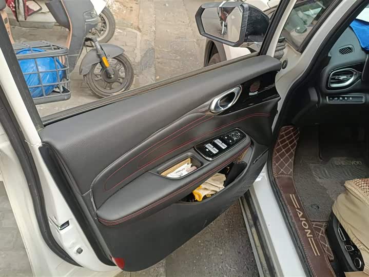 Фото 7 - GAC Aion V