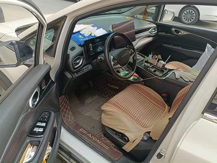 Фото 9 - GAC Aion V