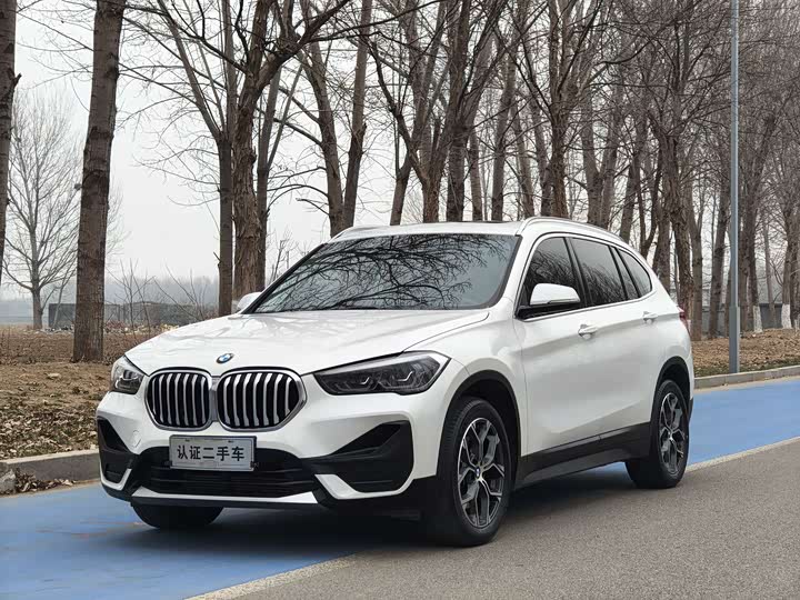 Фото 1 - BMW X1