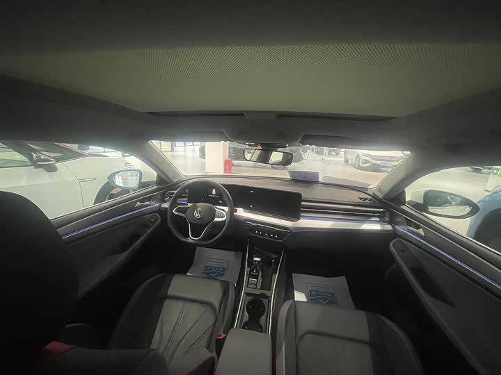 Фото 8 - Volkswagen Lamando L