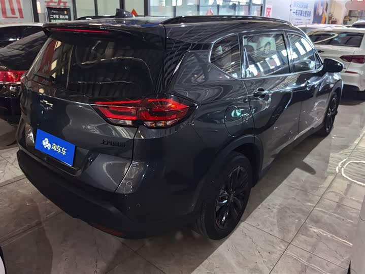 Фото 3 - Chevrolet Orlando