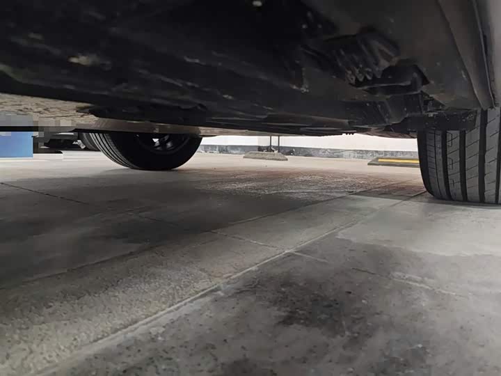 Фото 6 - Mercedes-Benz EQB