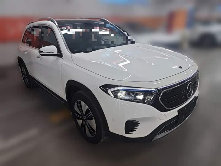 Фото 7 - Mercedes-Benz EQB