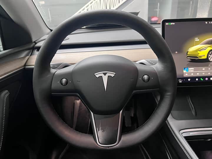 Фото 6 - Tesla Model Y