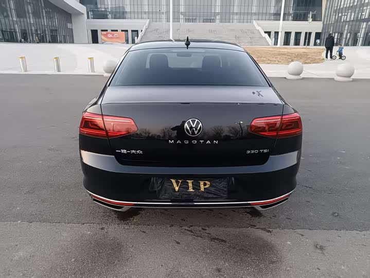 Фото 7 - Volkswagen Magotan