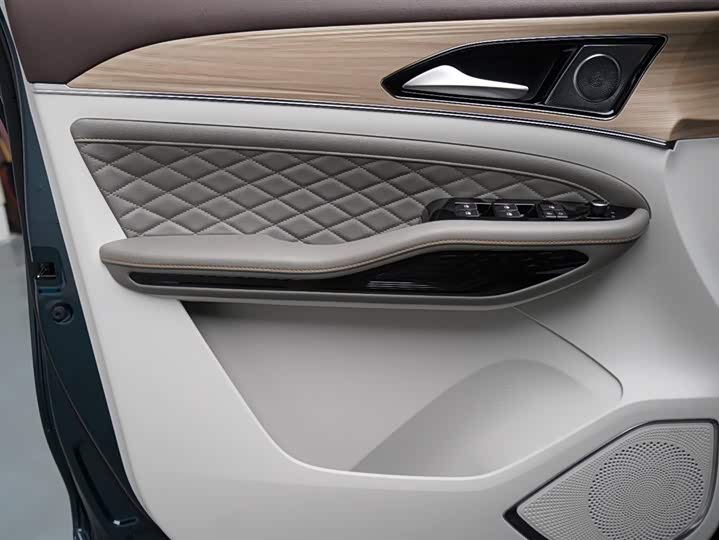 Фото 5 - Dongfeng Forthing Yacht