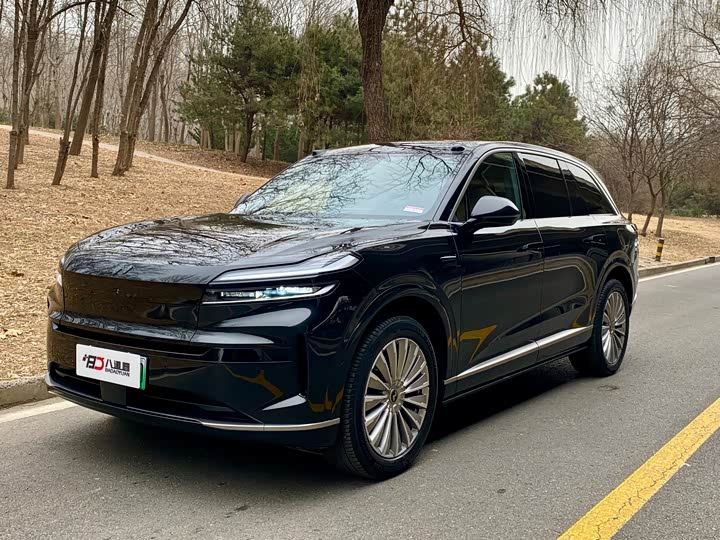 Фото 1 - Nio Onvo L90