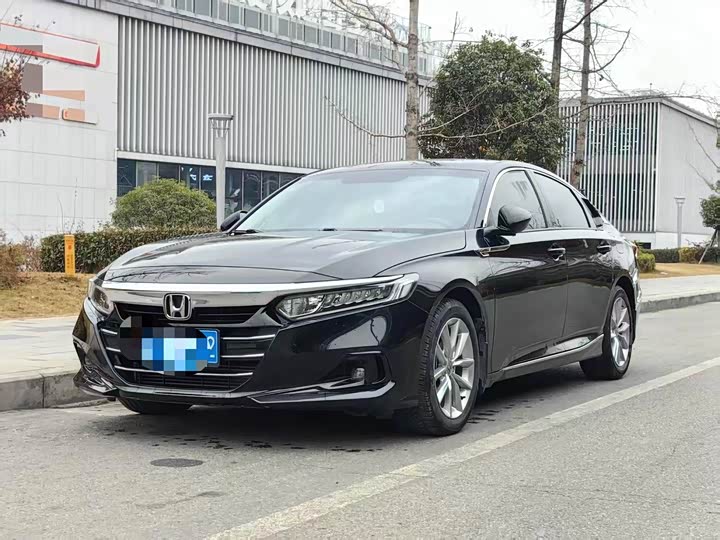 Фото 1 - Honda Accord