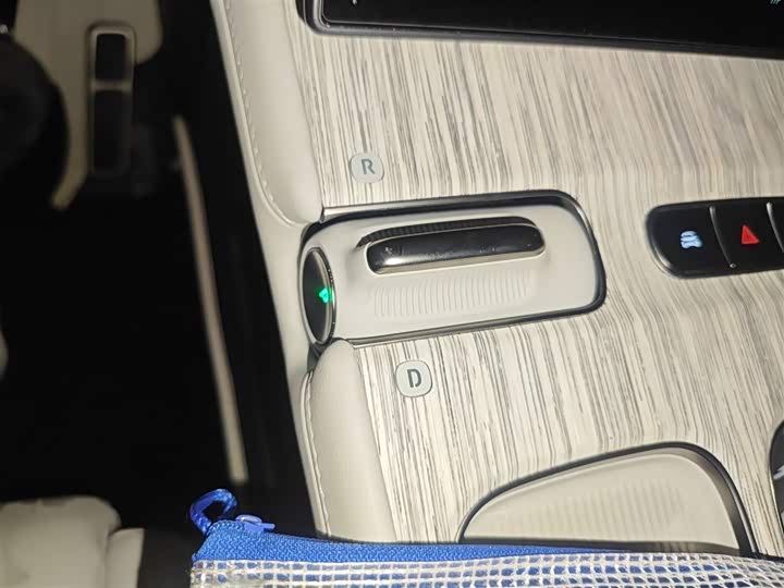 Фото 7 - Nio ES7