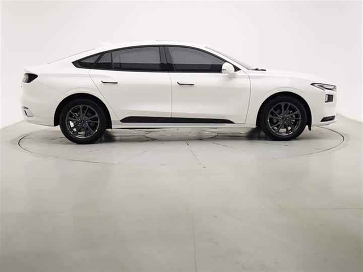 Фото 9 - Ford Mondeo