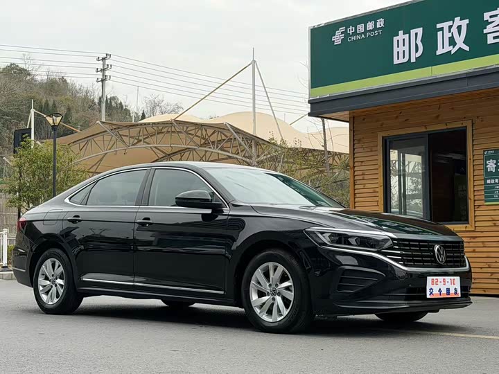 Фото 3 - Volkswagen Passat