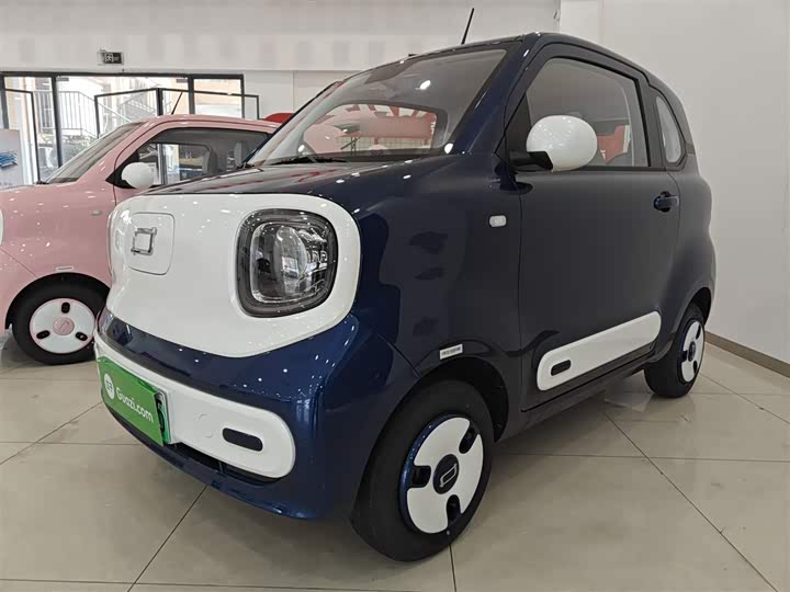 Фото 1 - Bestune Pony