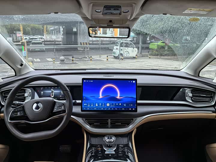 Фото 8 - Denza D9