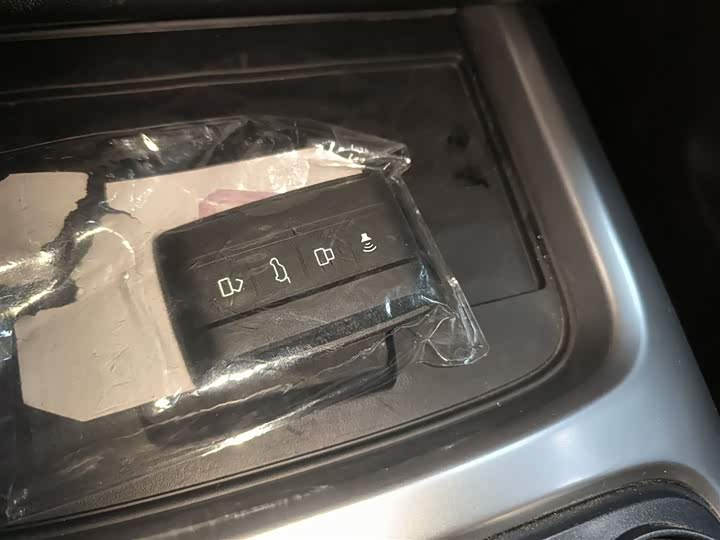 Фото 9 - Tank 300