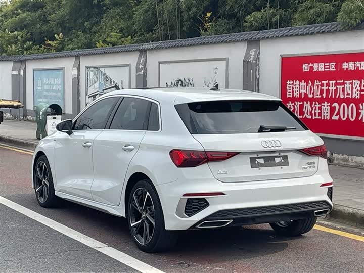 Фото 5 - Audi A3