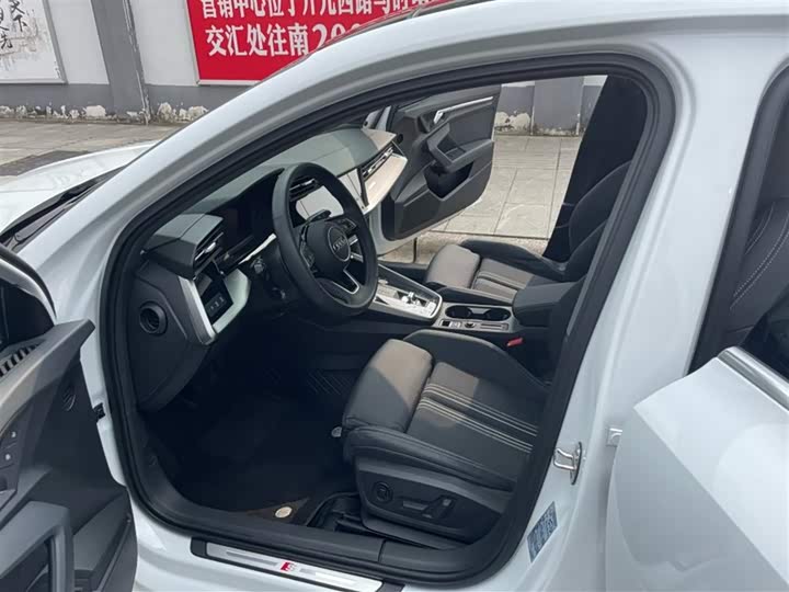 Фото 8 - Audi A3