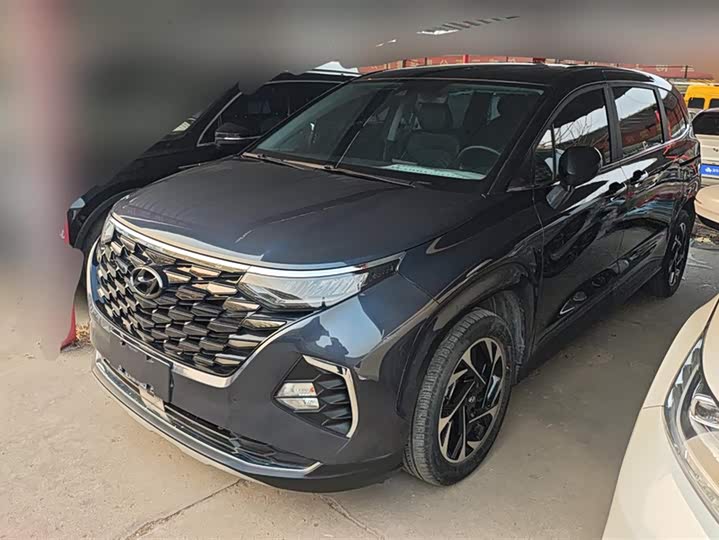 Фото 1 - Hyundai Custo