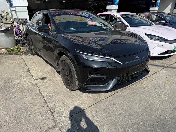 Фото 2 - BYD Song L