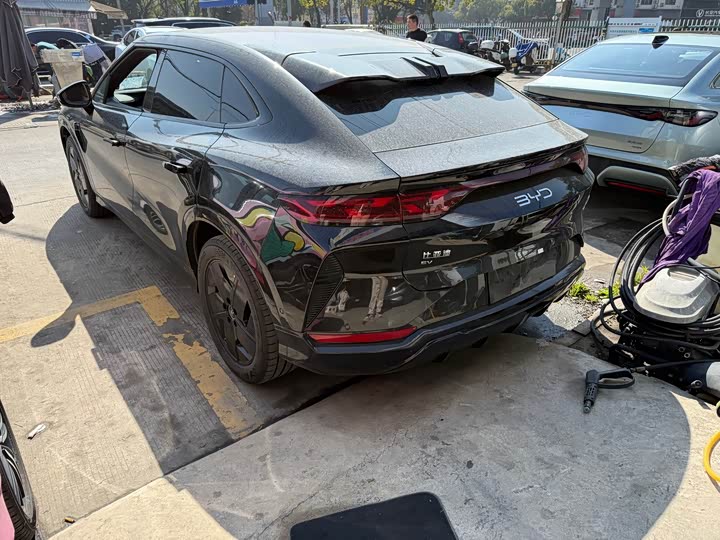 Фото 3 - BYD Song L