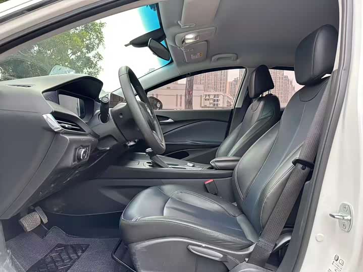 Фото 3 - Buick Velite 6