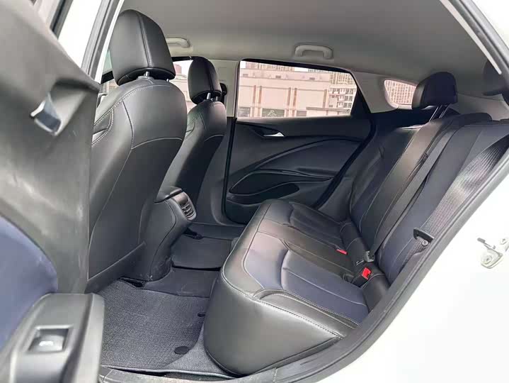 Фото 5 - Buick Velite 6