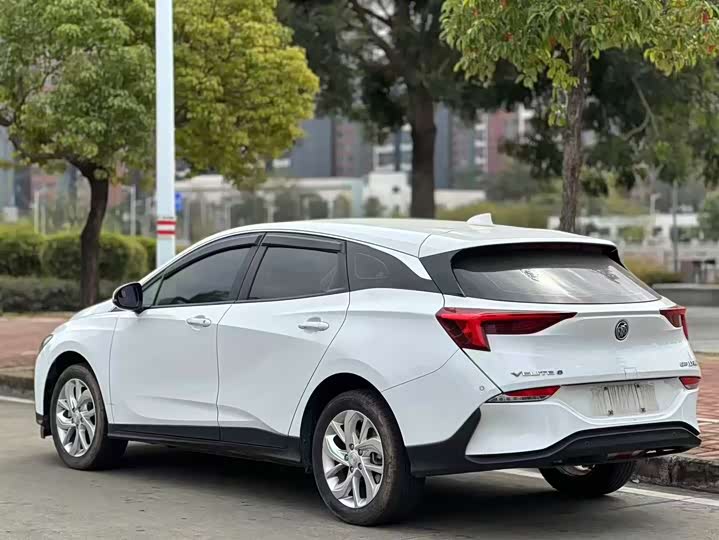 Фото 6 - Buick Velite 6