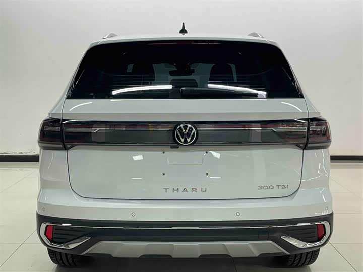 Фото 8 - Volkswagen Tharu
