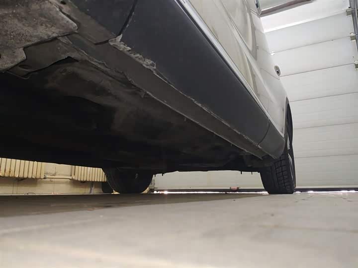 Фото 8 - Hongqi HS5