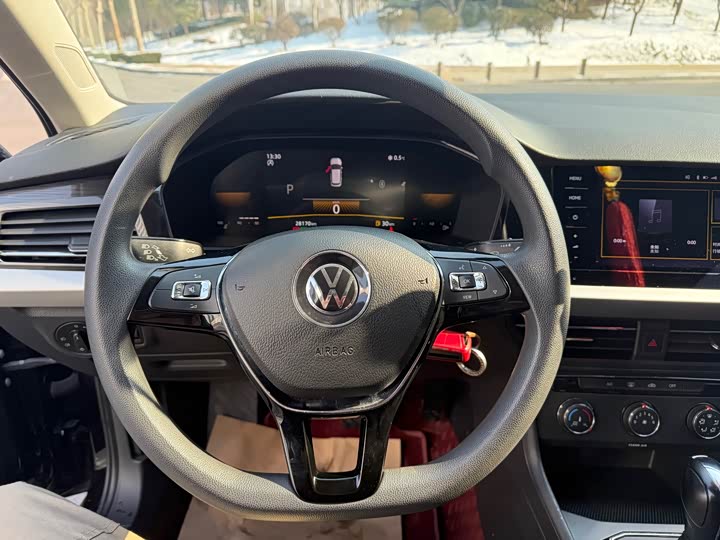 Фото 4 - Volkswagen Lavida