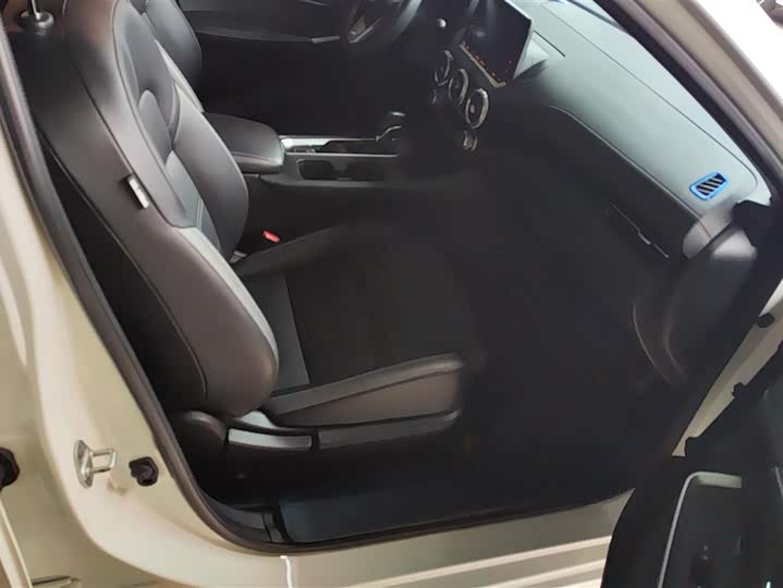 Фото 8 - Nissan Sylphy