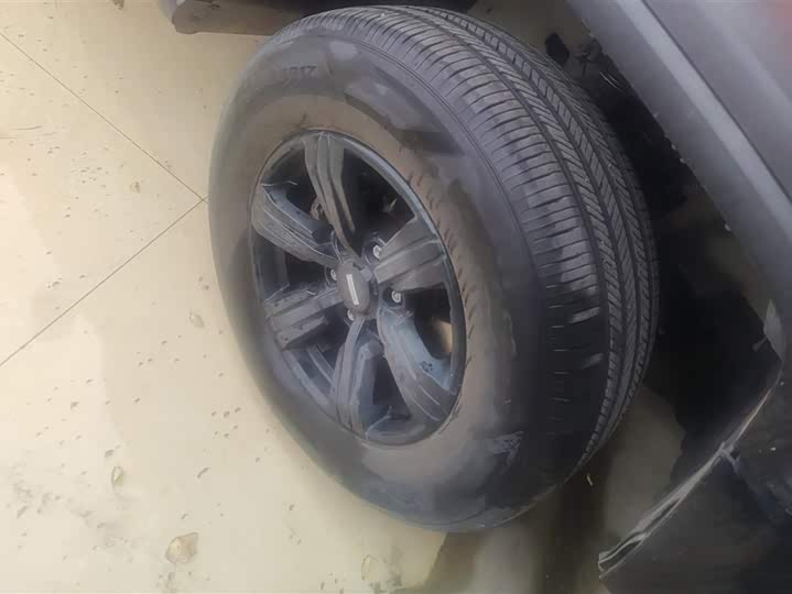 Фото 6 - Tank 300