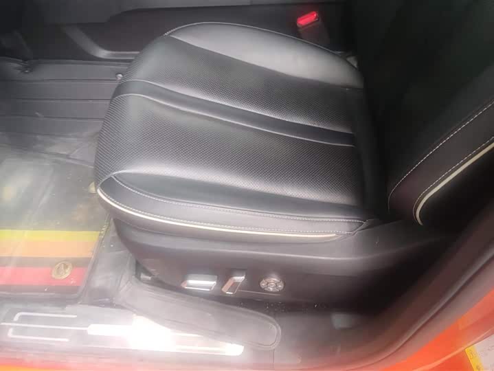 Фото 9 - Tank 300