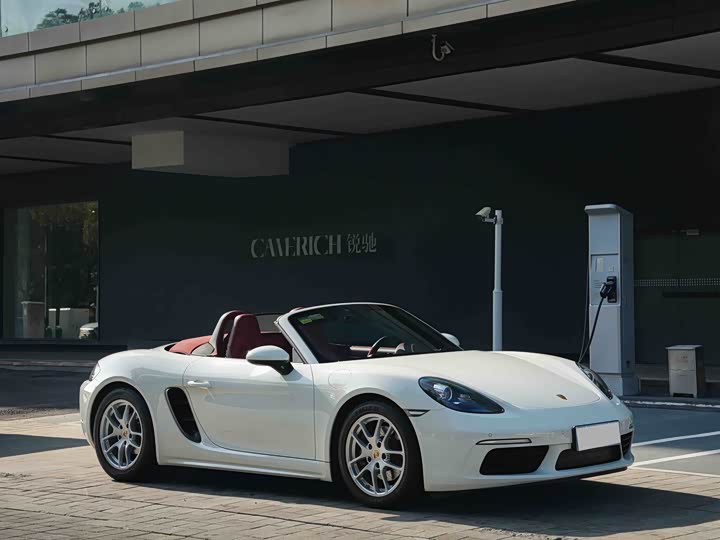 Фото 3 - Porsche 718