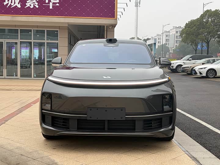 Фото 2 - LiXiang L9