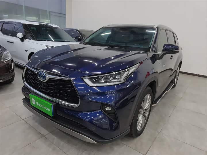 Фото 2 - Toyota Highlander