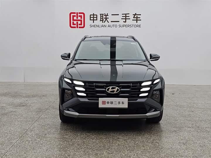 Фото 2 - Hyundai Tucson L