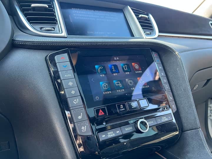 Фото 7 - Infiniti QX50