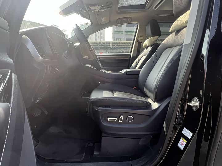 Фото 9 - GAC Trumpchi M8