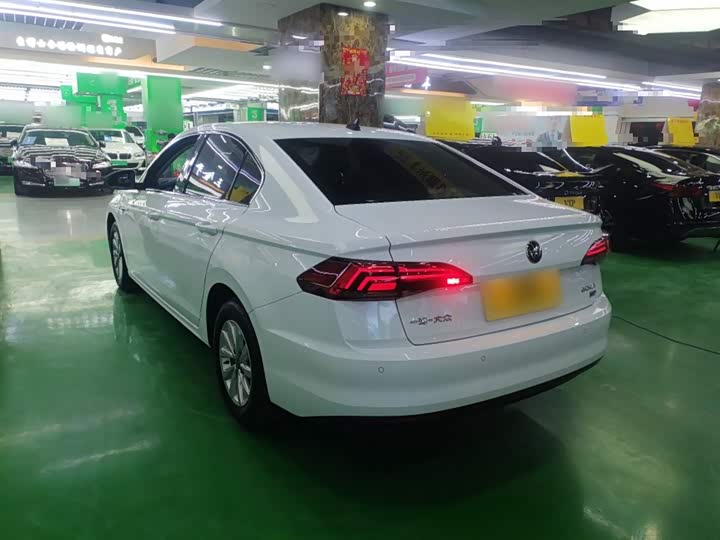 Фото 5 - Volkswagen Bora