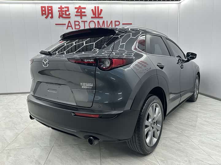 Фото 7 - Mazda CX-30